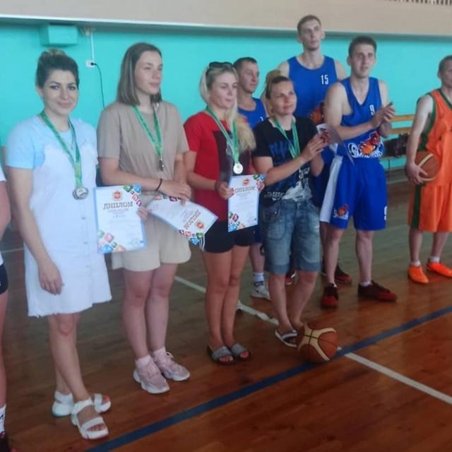 10-11 июля 2021 года в г.Слоним проходили соревнования по баскетболу 3х3 в спартакиад Гродненской области 