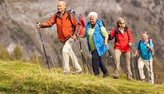 Скандинавская ходьба для пожилых людей